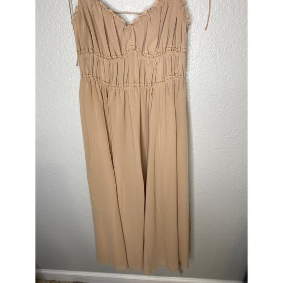 Reformation Pique Midi Dress in Paloma 4 - Picture 3 of 9